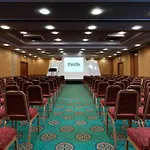 Jurys Inn East Midlands Airport (on-site) 