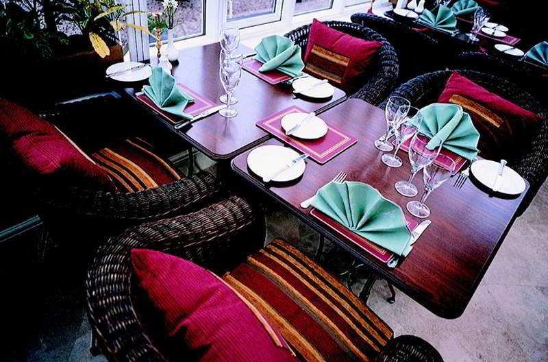 Leonardo East Midlands Airport 4* Castle Donington