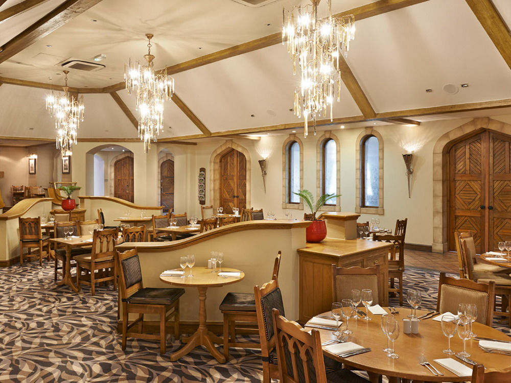Leonardo East Midlands Airport 4* Castle Donington