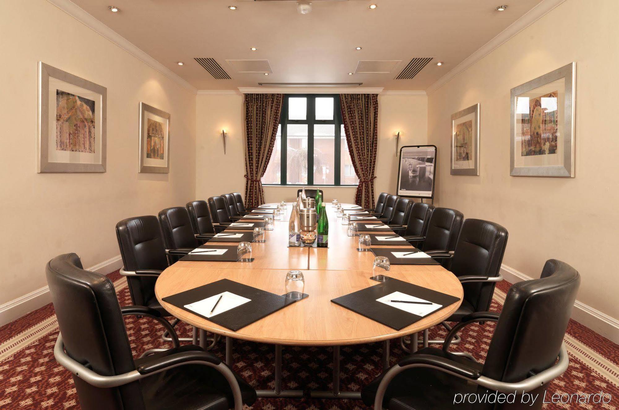 Leonardo East Midlands Airport Hotel